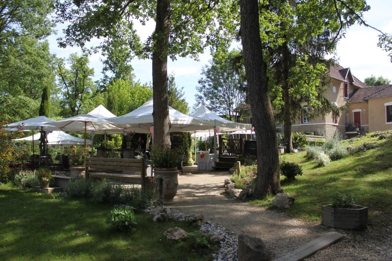 La Garenne De Morestel Exterior foto